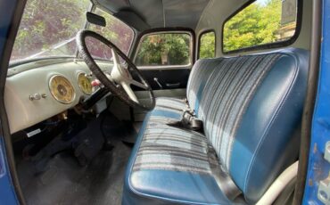 Gmc-fc152-34-ton-truck-1949-blue-2