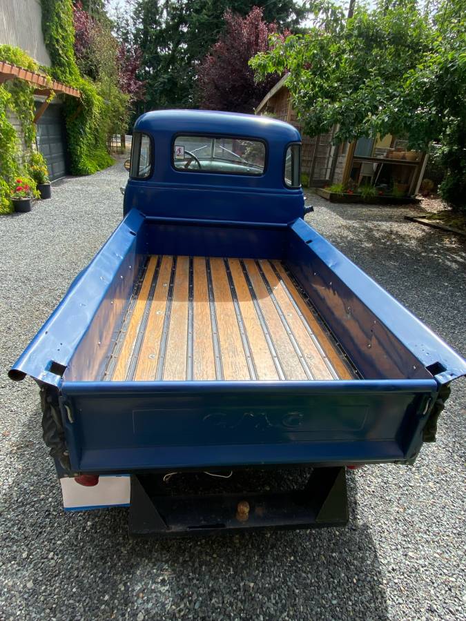 Gmc-fc152-34-ton-truck-1949-blue-6