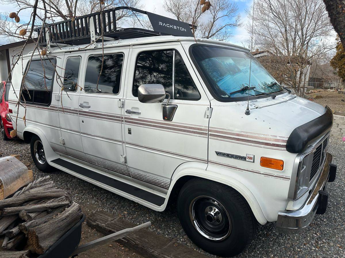 Gmc-g2500-vandura-1991-3
