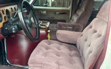 Gmc-g2500-vandura-1991-9
