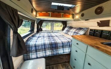 Gmc-g2500-vandura-1992-white-5