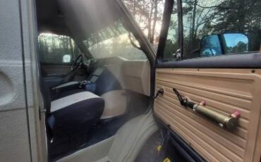 Gmc-g3500-1987-green-1