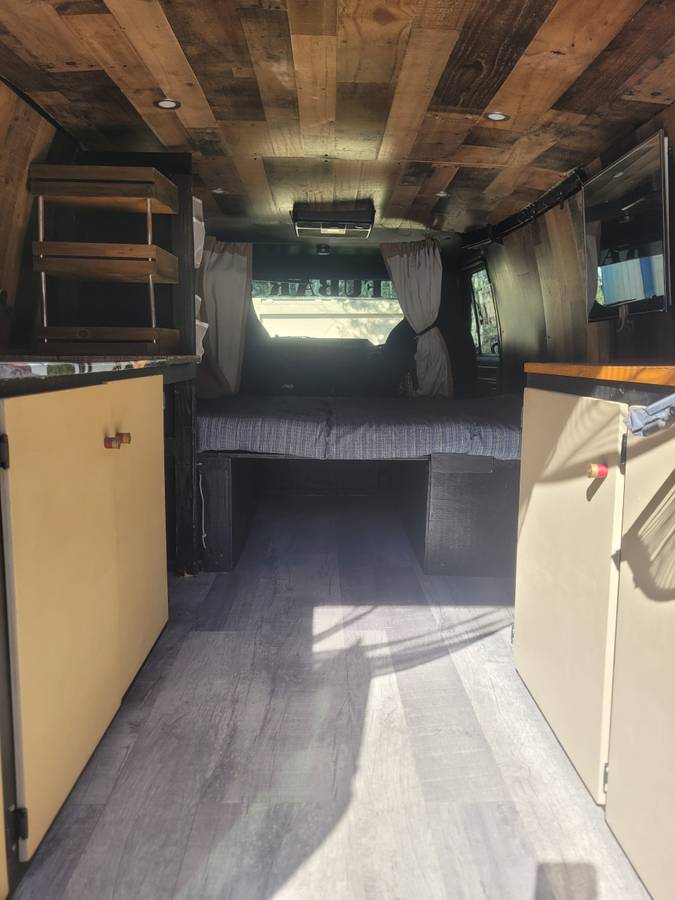 Gmc-g3500-1987-green-10