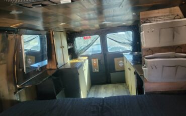 Gmc-g3500-1987-green-5