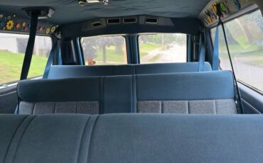 Gmc-grand-rally-wagon-1989-blue-6