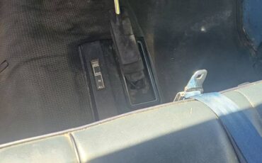 Gmc-high-sierra-k2500-1985-blue-11