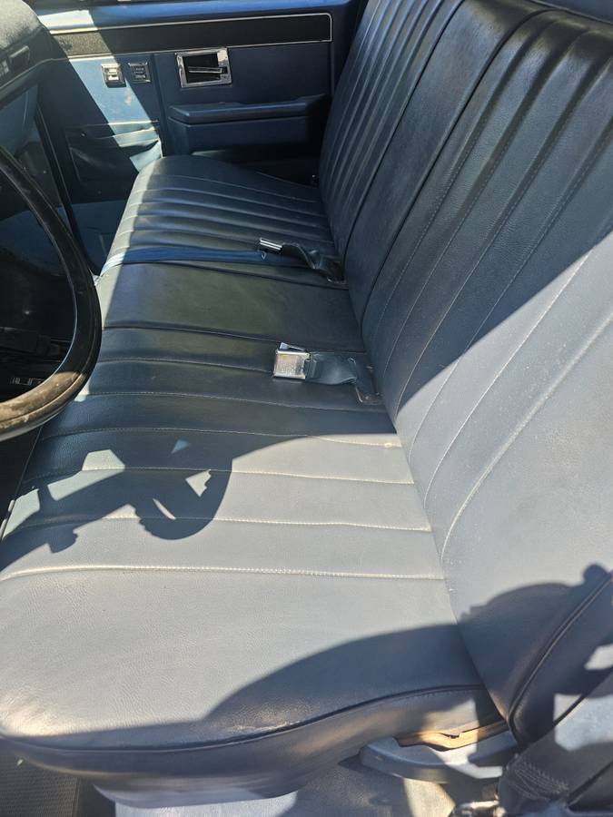 Gmc-high-sierra-k2500-1985-blue-14