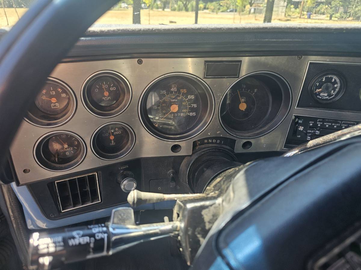 Gmc-high-sierra-k2500-1985-blue-5
