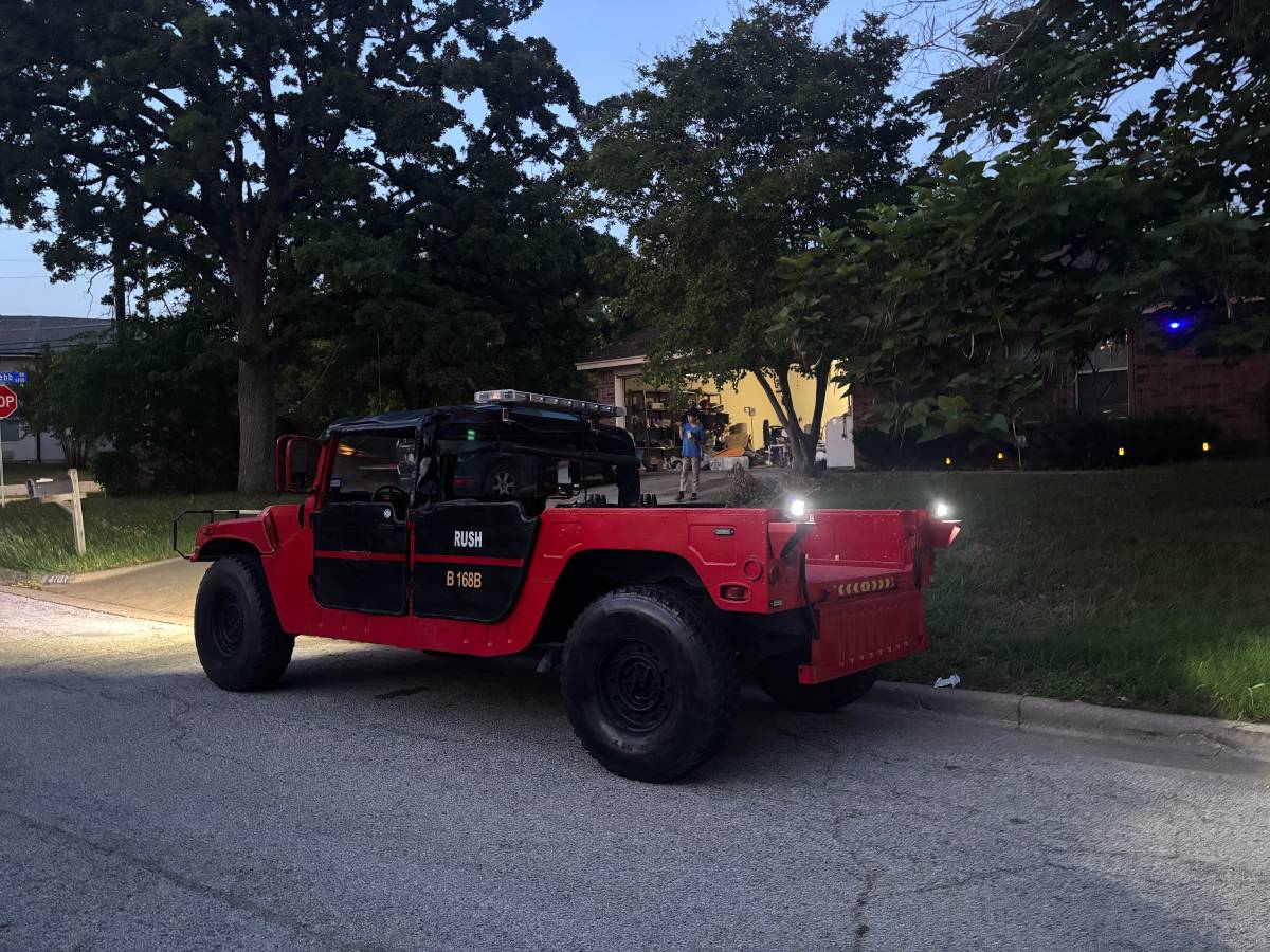 Gmc-humvee-diesel-1987-10