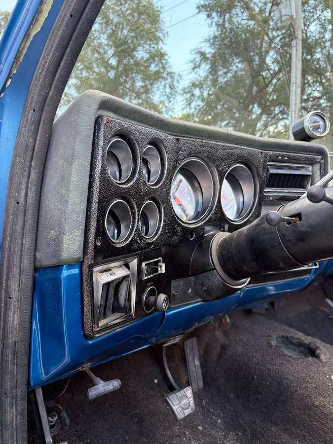 Gmc-jimmy-1975-blue-17