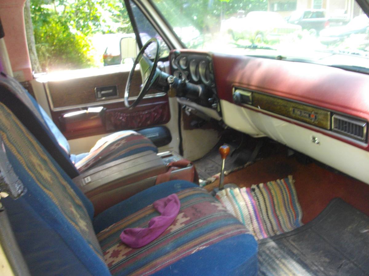 Gmc-jimmy-1975-red-1