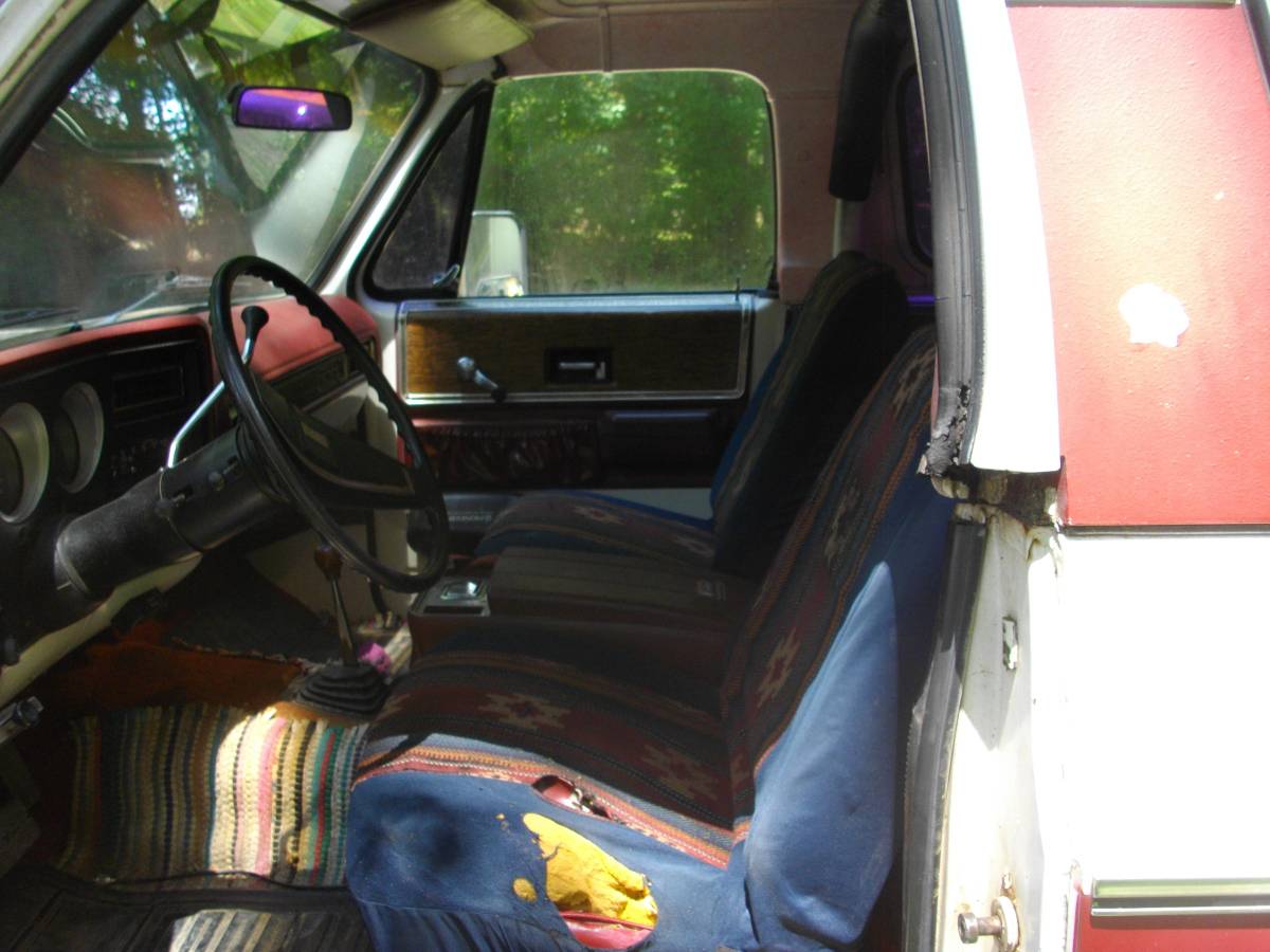 Gmc-jimmy-1975-red-7