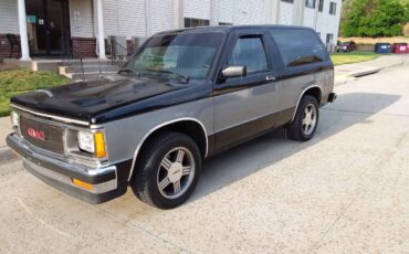 Gmc-jimmy-blazer-2wd-1985-black-11