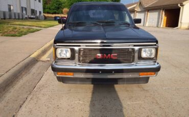 Gmc-jimmy-blazer-2wd-1985-black-2
