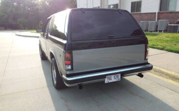 Gmc-jimmy-blazer-2wd-1985-black-5