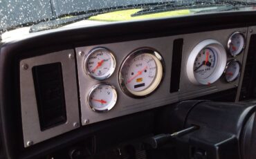 Gmc-jimmy-blazer-2wd-1985-black-8