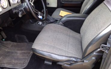 Gmc-jimmy-blazer-2wd-1985-black-9
