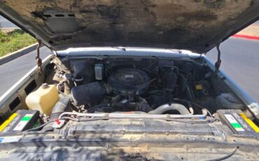 Gmc-jimmy-s1500-diesel-1990-white-12
