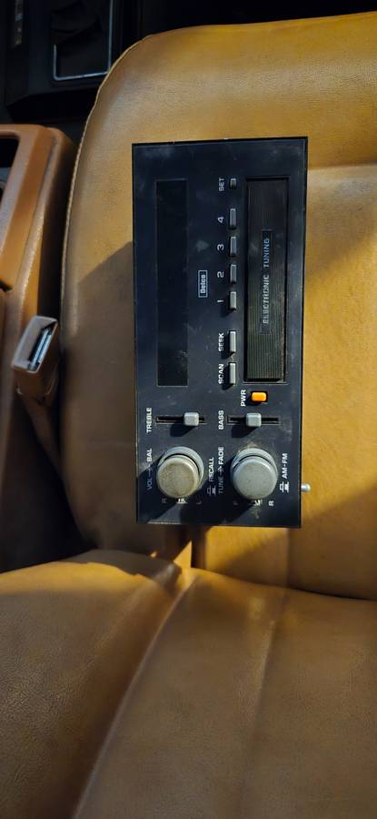 Gmc-jimmy-s1500-diesel-1990-white-17
