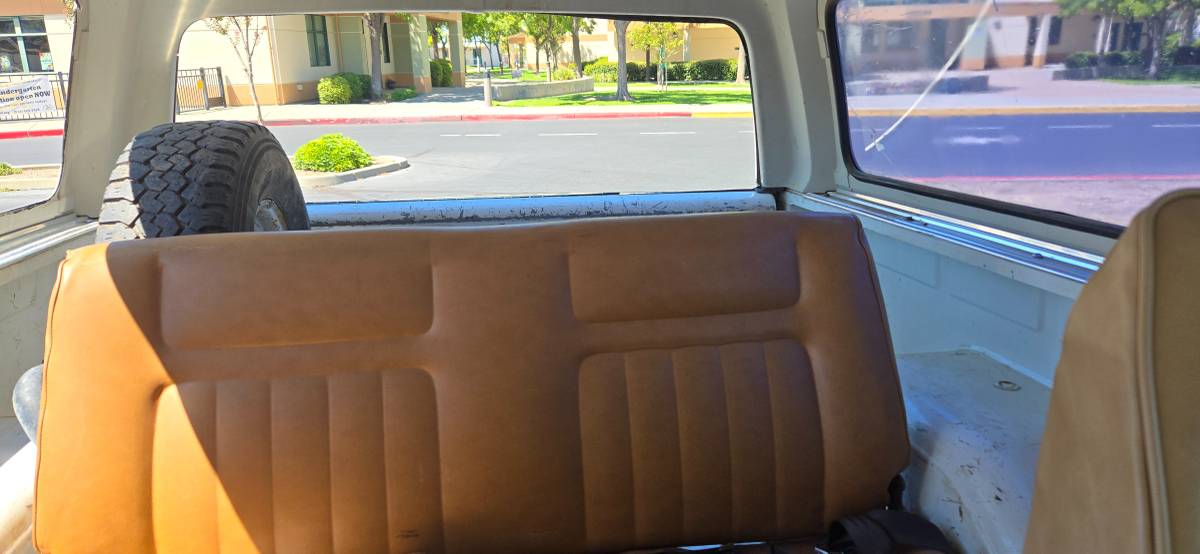 Gmc-jimmy-s1500-diesel-1990-white-4