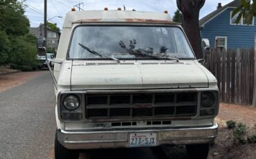 Gmc-jimmy-van-coach.-1979