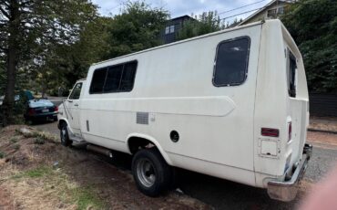 Gmc-jimmy-van-coach.-1979-5