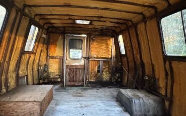 Gmc-jimmy-van-coach.-1979-8