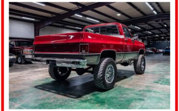 Gmc-k10-1976-silver-12