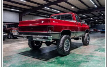 Gmc-k10-1976-silver-26