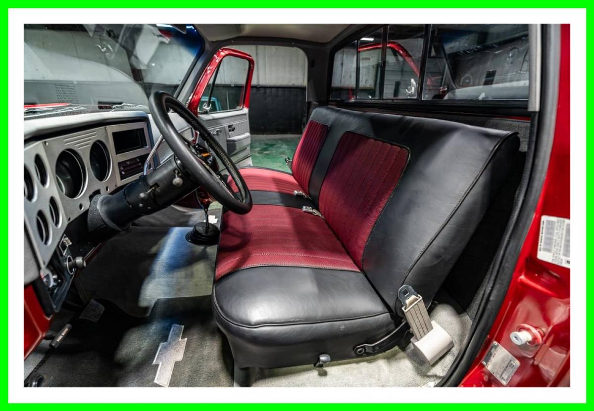 Gmc-k10-1976-silver-31