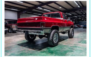 Gmc-k10-1976-silver-45