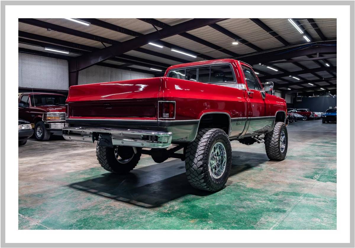 Gmc-k10-1976-silver-7
