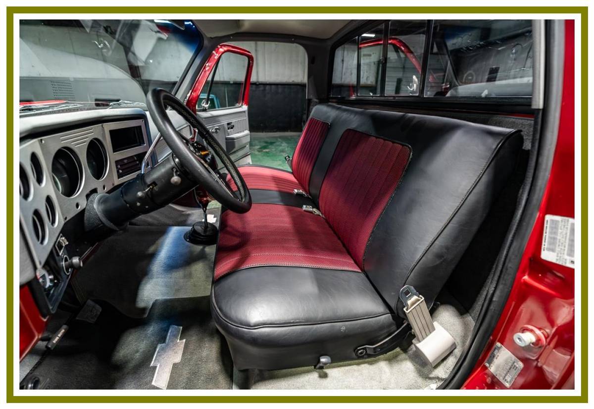 Gmc-k10-1976-silver-8