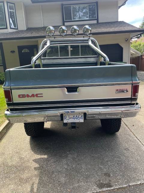 Gmc-k1500-sierra-classic-1979
