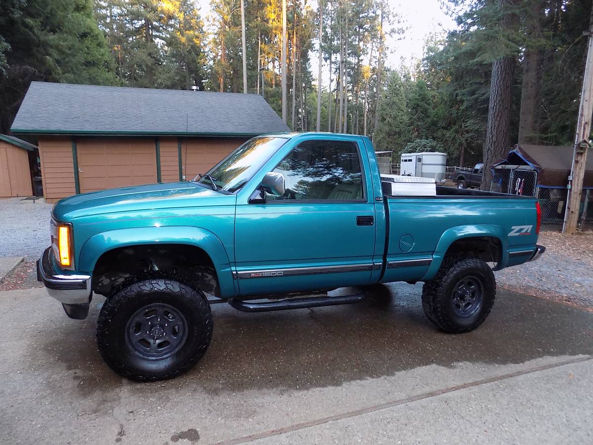 Gmc-k1500-sle-1993-green-1