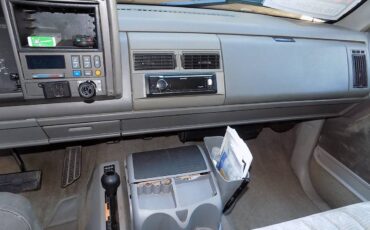 Gmc-k1500-sle-1993-green-8