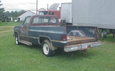Gmc-k2500-1985-6