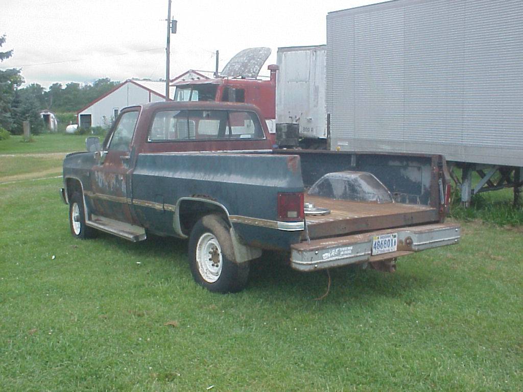 Gmc-k2500-1985-6