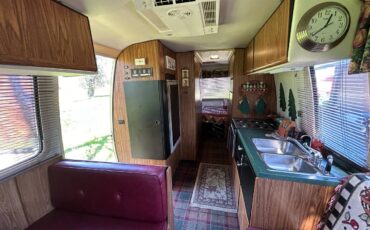 Gmc-motorhome-1973-custom-12