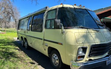 Gmc-motorhome-1973-custom-4