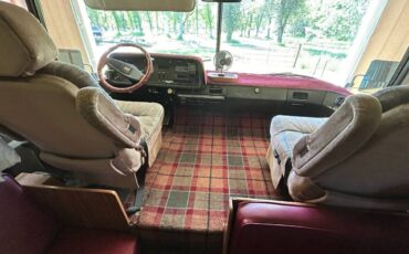 Gmc-motorhome-1973-custom-6