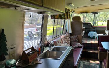 Gmc-motorhome-1973-custom-8
