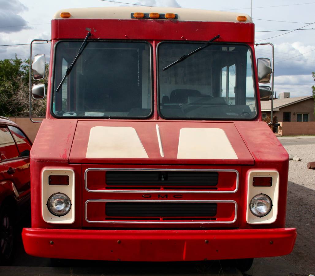 Gmc-p3500-1991-red-13