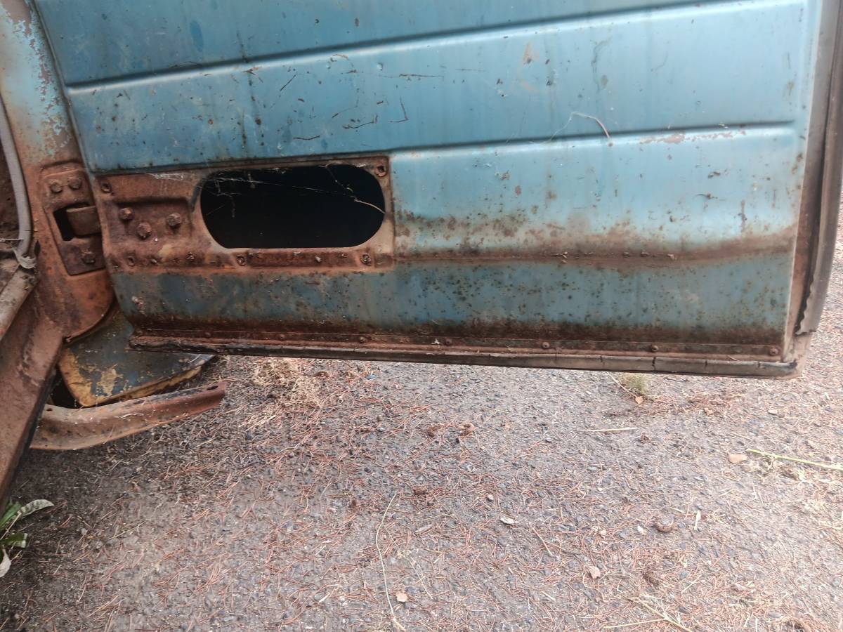 Gmc-pickup-1949-blue-17