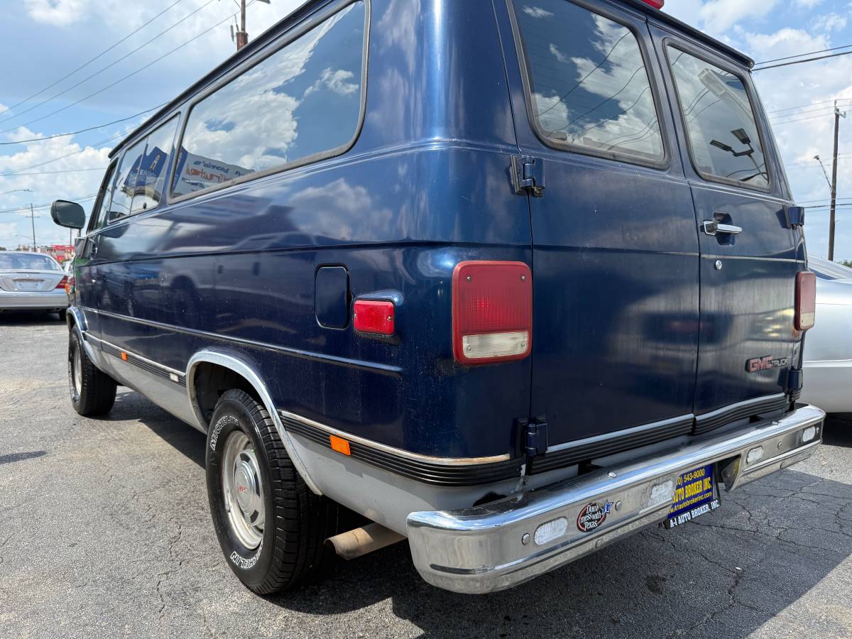 Gmc-rally-g2500-1994-blue-1