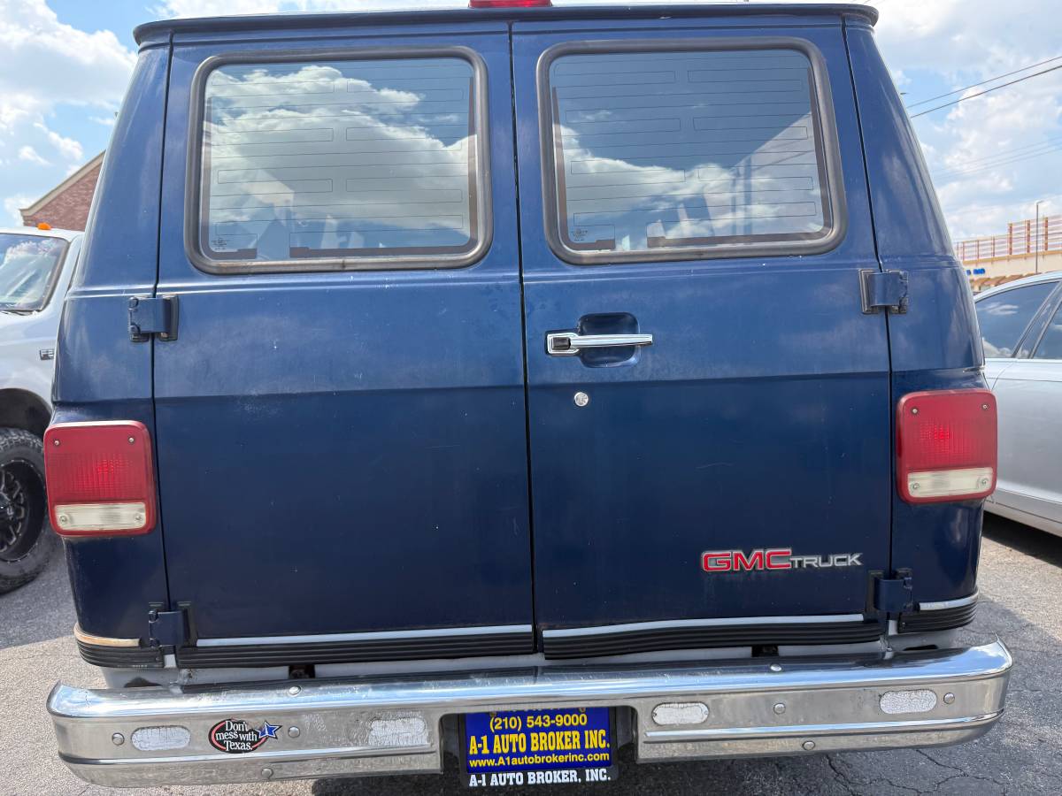 Gmc-rally-g2500-1994-blue-2