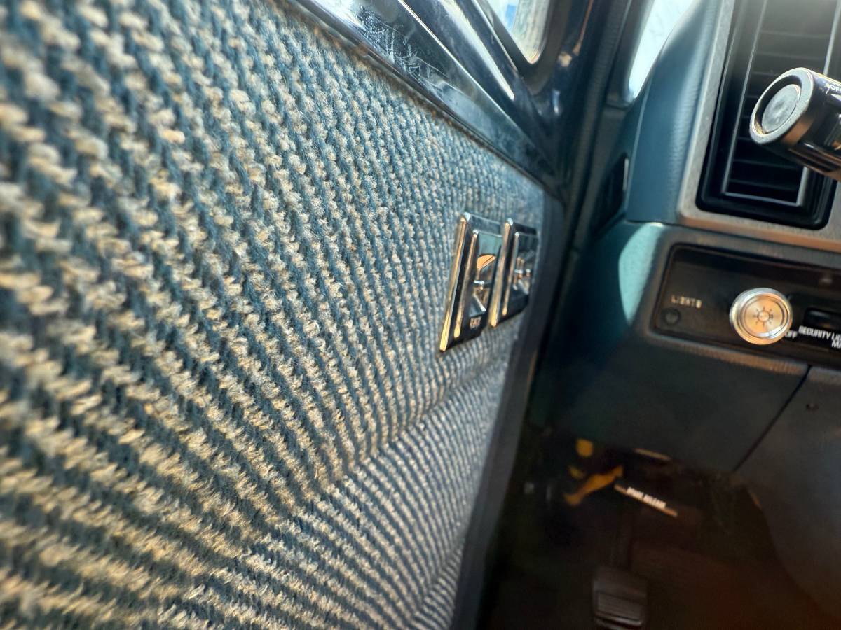 Gmc-rally-g2500-1994-blue-22