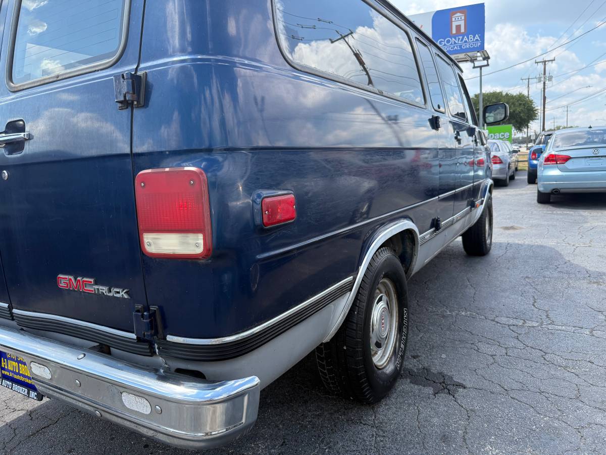 Gmc-rally-g2500-1994-blue-3