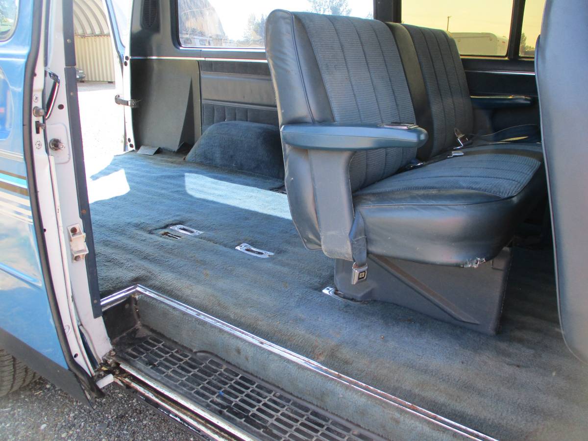 Gmc-rally-stx-2500-1986-blue-3