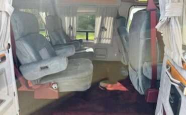 Gmc-rally-wagon-1990-14